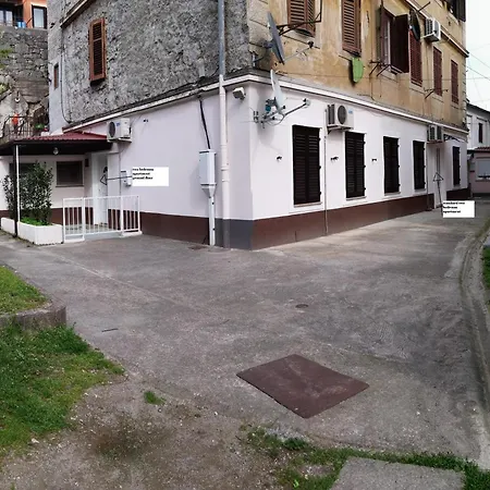 Anita Near Kantrida * Rijeka