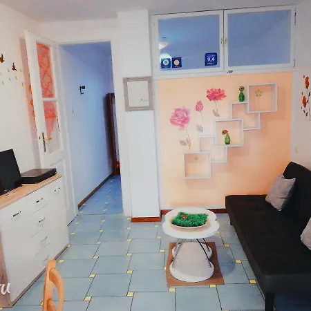 Anita Near Kantrida Apartment