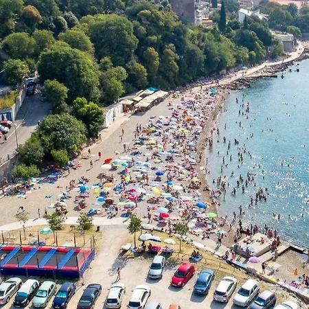 Anita Near Kantrida Apartment *